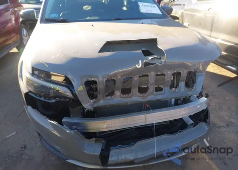 2021 Jeep Cherokee Limited 4X4 z USA, uszkodzony, nr VIN 1C4PJMDX2MD142231